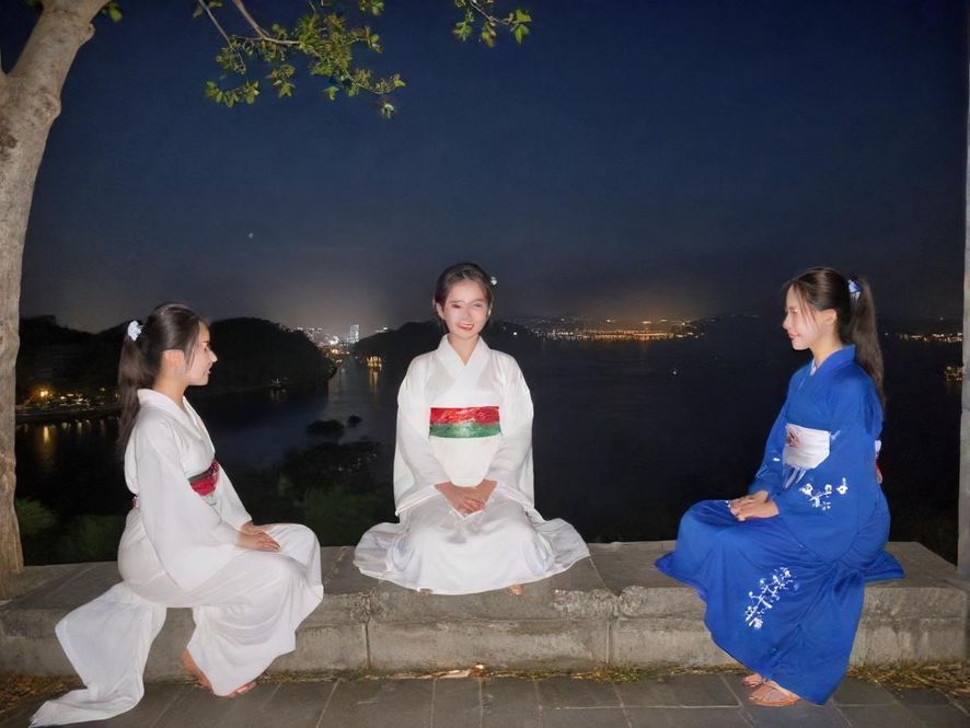 广州夜场会所休息区环境